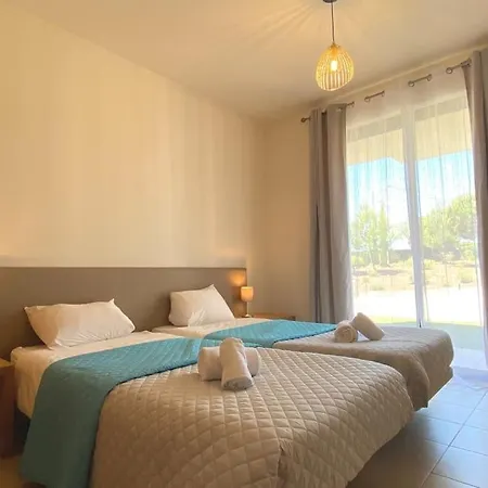 Village By Coral Apartment